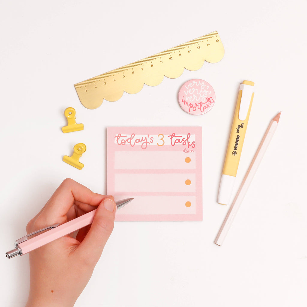 'Today's Three Tasks' Memo Pad